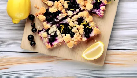 Solbærstykker med citronzest
